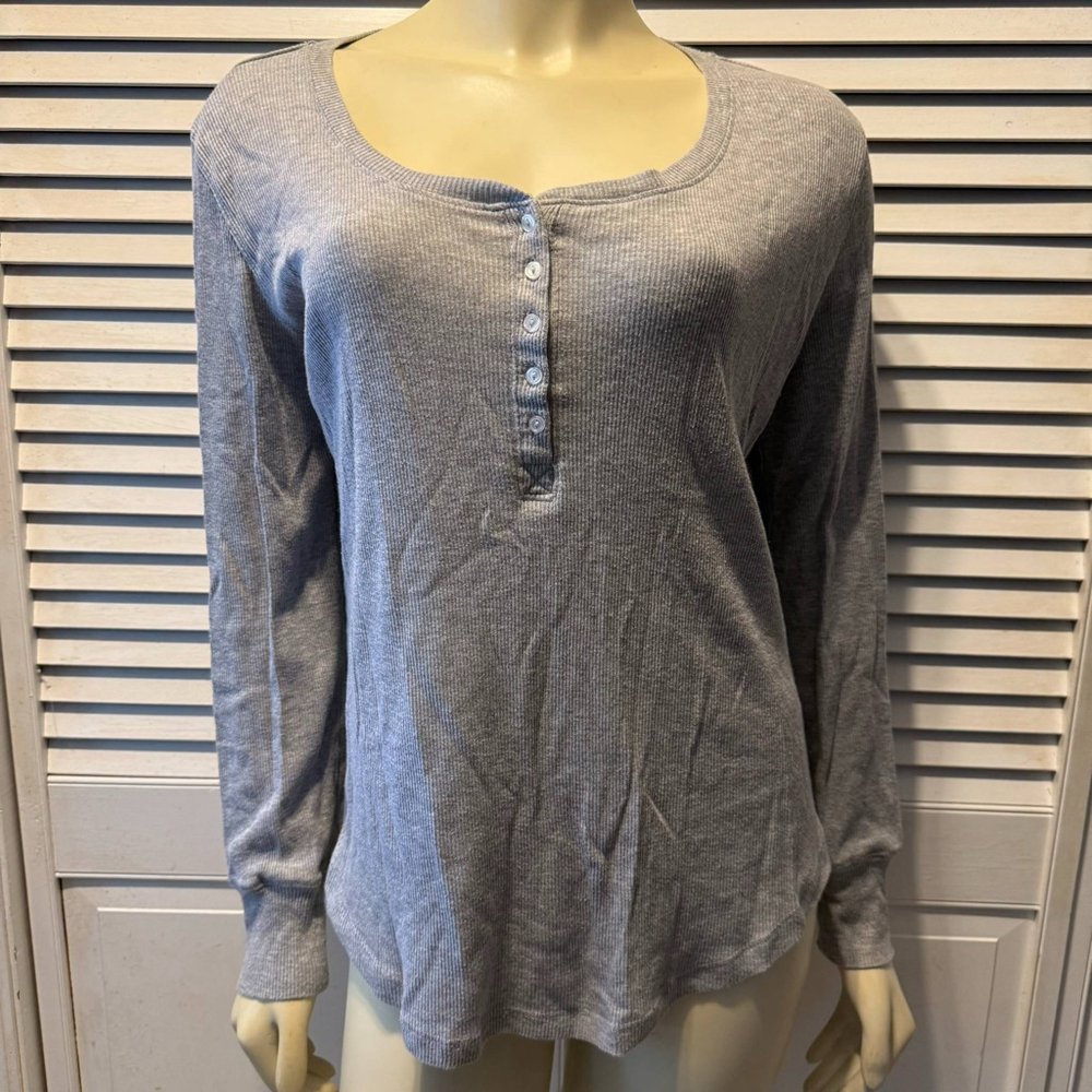 Women's Just Be... Long Sleeve Top Size L Gray